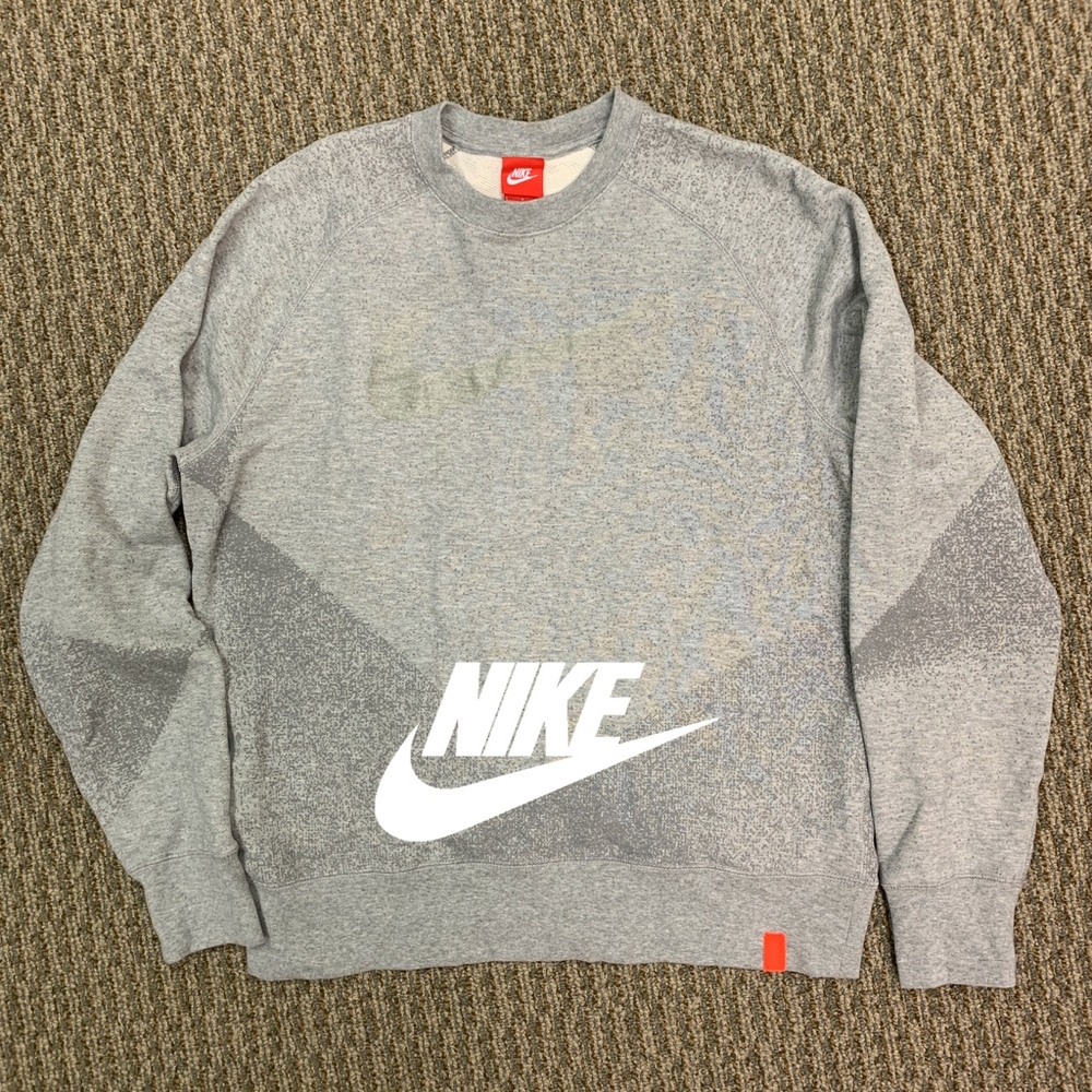 Nike “FLY” Fleece Crew Neck Sweatshirt - Men’s L